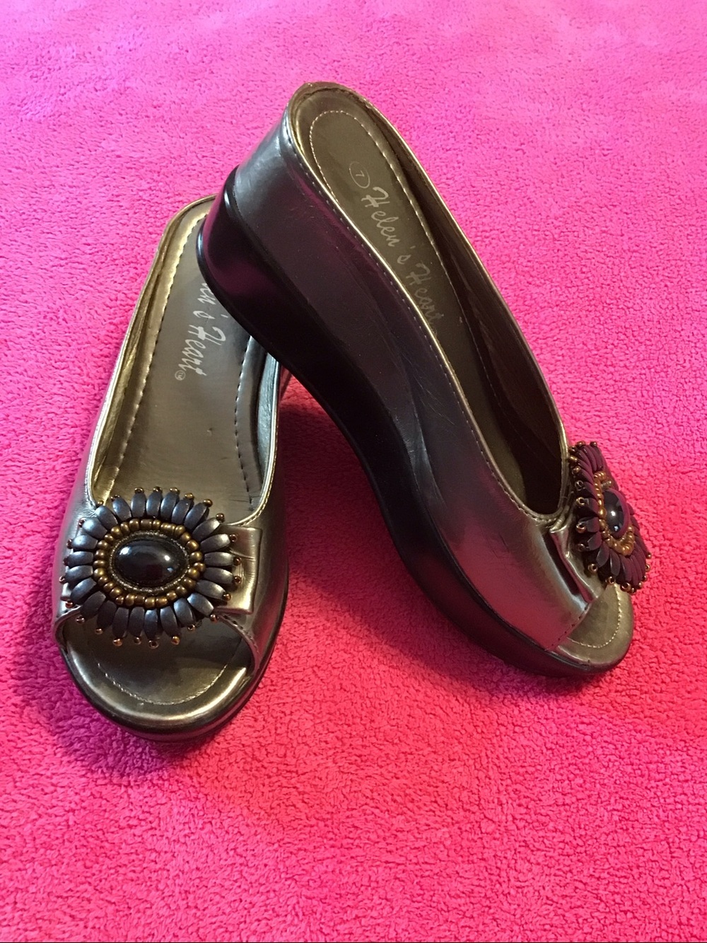Helen Heart Fantastic Wedge Shoes